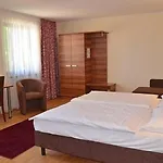 Hotel Und Cafe Paso