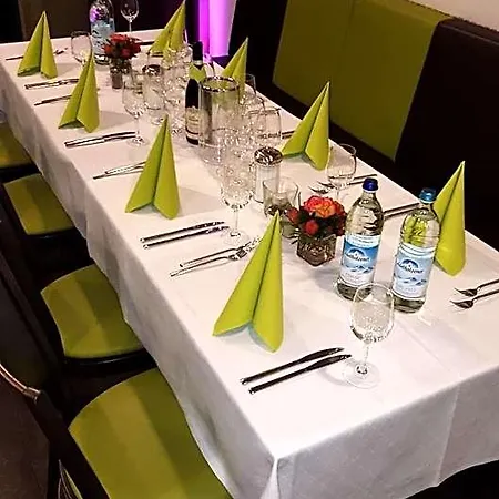 Und Cafe Paso Vierkirchen