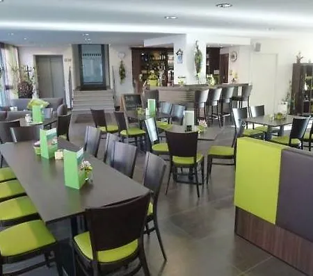 Und Cafe Paso 3* Vierkirchen