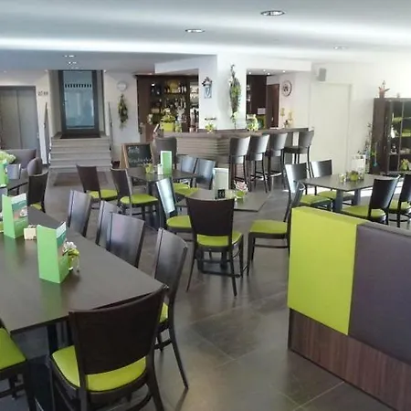 Hotel Und Cafe Paso Vierkirchen